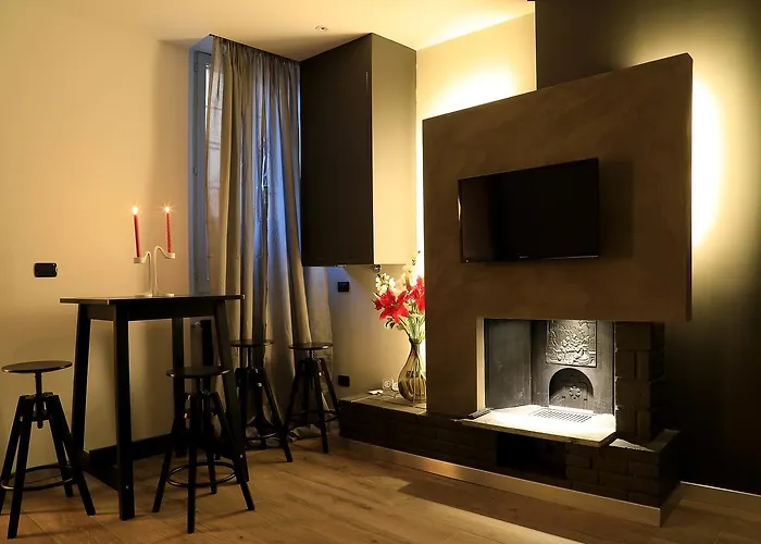 Sforza Apartment Near Duomo